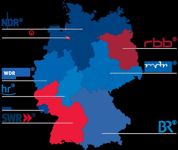 Karte von Deutschland, die die Ergebnisse der Wahl von 2016 nach Provinzen zeigt, wobei die Regionen rot und blau eingefärbt sind und von Kandidatennamen und Wahldatentext begleitet werden.