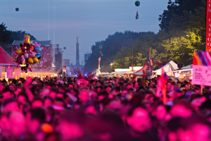 Dieses Samstag findet die St. Bernard Party statt         St. Bernard Mensa verwandelt sich in einen Party-Tempel