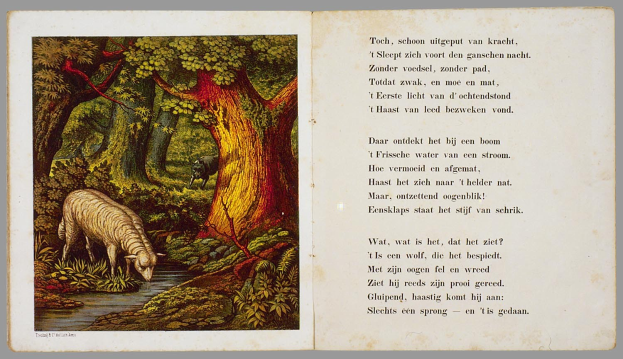 Offenes Buch mit einer Illustration eines Schafs, das auf einer bewaldeten Fläche grast, umgeben von Bäumen, Pflanzen und Wasser, mit sichtbarem Text auf der rechten Seite, der 'Die Geschichte des Schafs' betitelt ist.