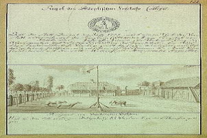 Schwarzes und weißes Bild einer Kopie der ersten Fassung der deutschen Verfassung, das eine Straßenszene mit einer Fahnenstange, Gebäuden, Bäumen und Himmel zeigt.